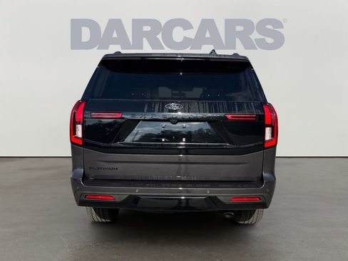 Used 2025 Ford Expedition Platinum w/ Stealth Appearance Package image 6