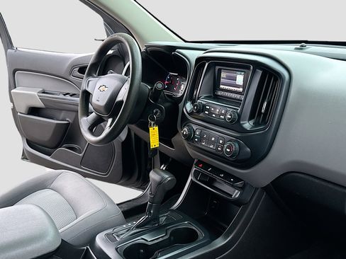 Used 2016 Chevrolet Colorado W/T image 5