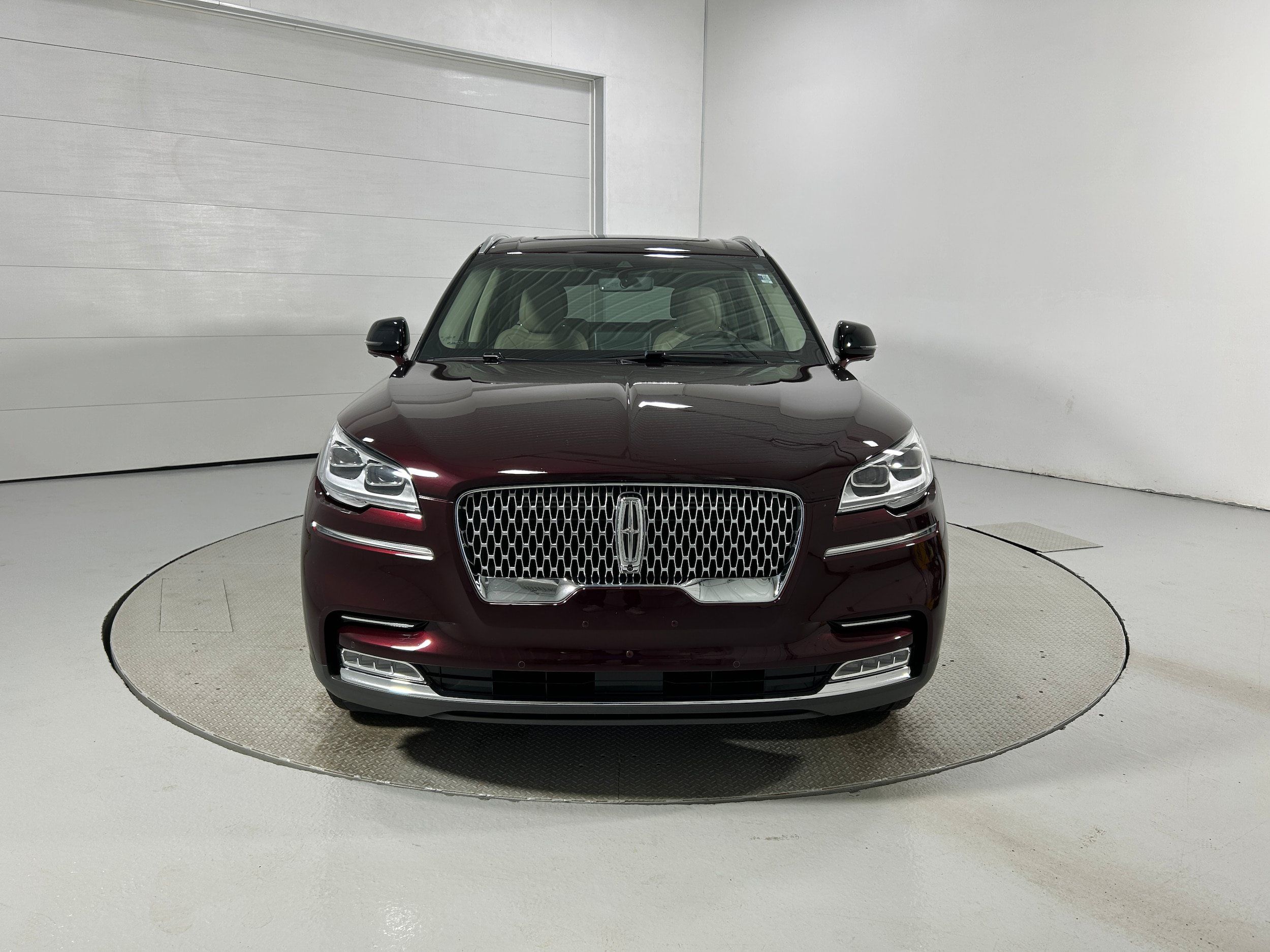 Used 2020 Lincoln Aviator Reserve w/ Equipment Group 202A AWD/4WD image 17