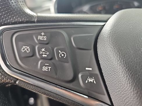 Used 2024 Chevrolet Equinox LS w/ LS Convenience Package FWD image 21