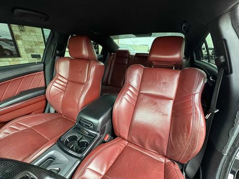 Used 2019 Dodge Charger SRT Hellcat RWD image 7