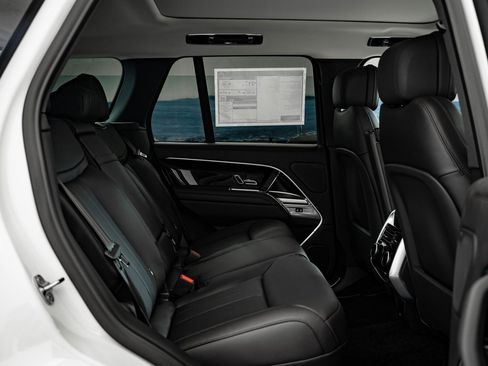 New 2026 Land Rover Defender 130 V8 image 44