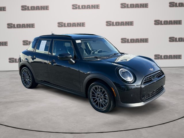 Used 2026 MINI Cooper 4-Door Hardtop FWD image 7