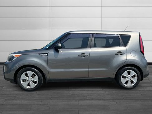 Used 2016 Kia Soul FWD image 6