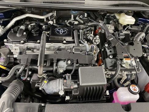 Used 2025 Toyota Corolla LE FWD image 29