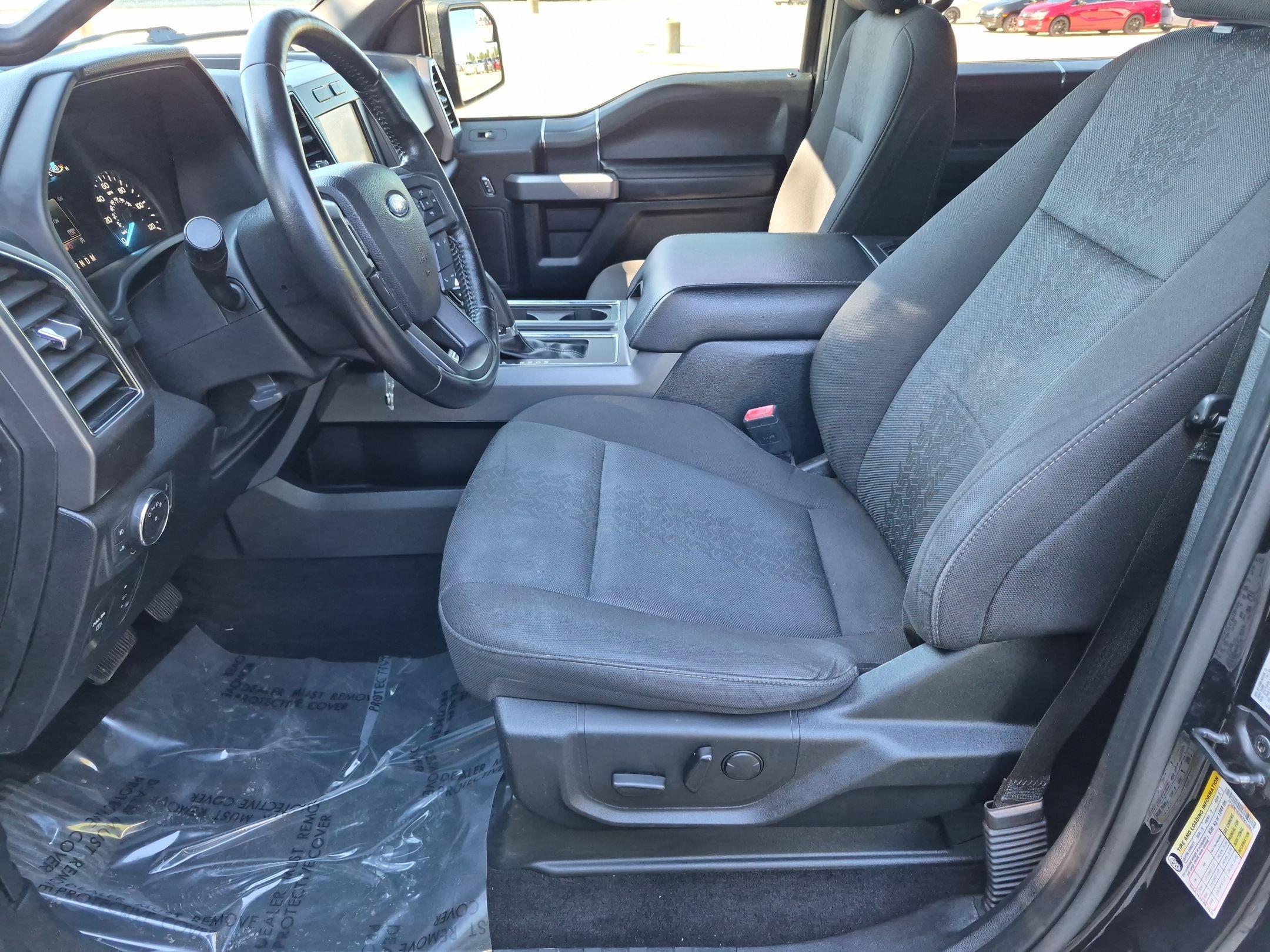 Used 2019 Ford F150 XLT w/ Equipment Group 302A Luxury AWD/4WD image 11