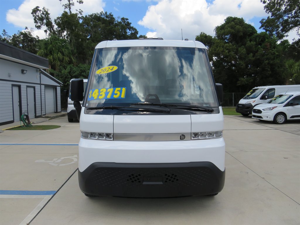 Used 2024 Chevrolet Brightdrop 600 w/ Battery Pack, Max Range AWD/4WD image 3