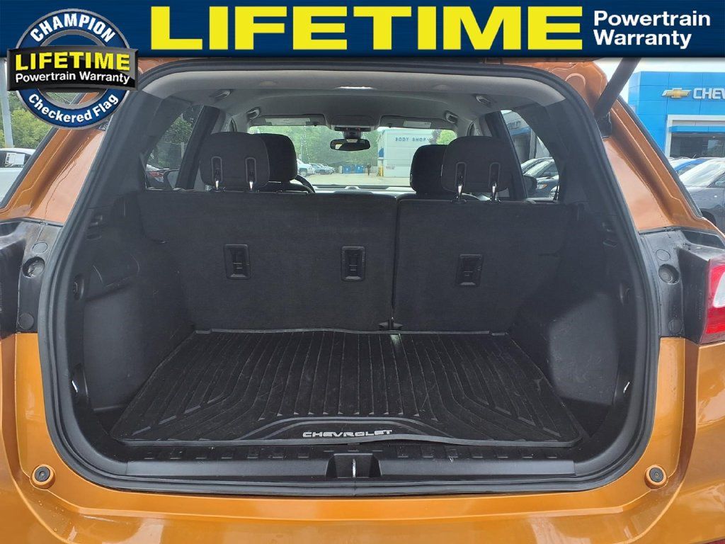 Used 2019 Chevrolet Equinox LT w/ Driver Convenience Package FWD image 10