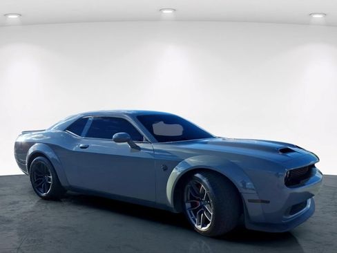 Used 2019 Dodge Challenger SRT Hellcat Redeye RWD image 5