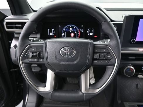 New 2026 Toyota 4Runner SR5 image 5