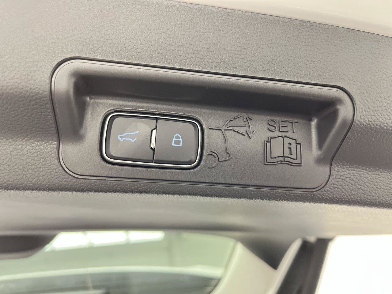 New 2026 Ford Explorer Active w/ Active Comfort Package AWD/4WD image 34