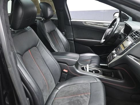 Used 2019 Lincoln MKC Black Label AWD/4WD image 30