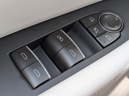 New 2026 Buick Enclave Avenir w/ Super Cruise Package FWD image 24
