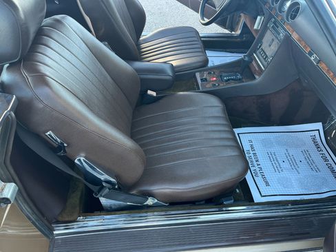 Used 1987 Mercedes-Benz 560 SL image 28