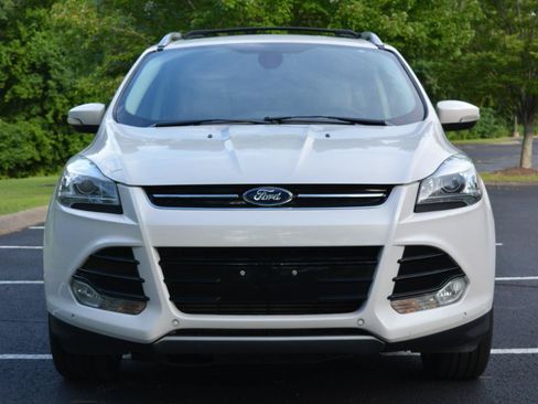 Used 2016 Ford Escape Titanium w/ Equipment Group 301A FWD image 2