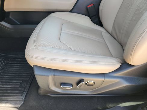 Used 2024 Ford Expedition Limited RWD image 26