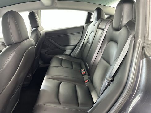 Used 2019 Tesla Model 3 RWD image 23