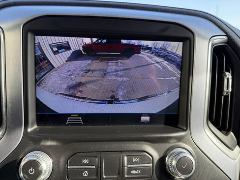 Used 2020 GMC Sierra 2500 SLE image 16