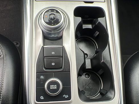 Used 2021 Ford Explorer Limited w/ Equipment Group 301A image 25