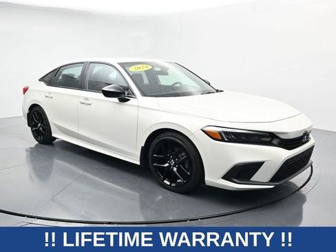 Used 2024 Honda Civic Sport image 2