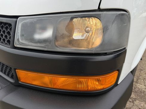 Used 2019 Chevrolet Express 2500 w/ Driver Convenience Package image 44