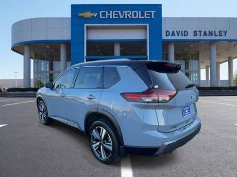Used 2024 Nissan Rogue SL w/ SL Premium Package FWD image 6