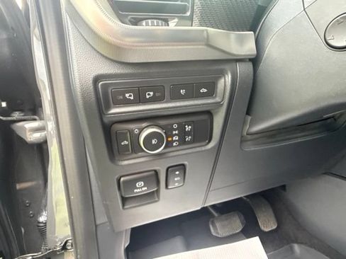 Used 2021 Ford F150 Raptor w/ Equipment Group 801A High AWD/4WD image 16