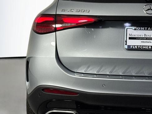 New 2026 Mercedes-Benz GLC 300 image 14