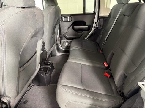 Used 2020 Jeep Wrangler Unlimited Sport S AWD/4WD image 18