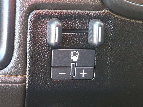 Certified 2022 GMC Canyon AT4 image 27