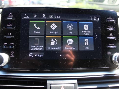 Used 2020 Honda Accord Sport image 10