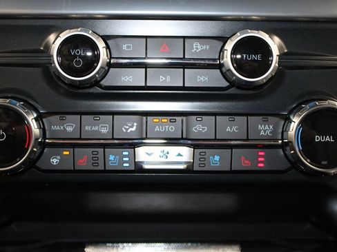 New 2025 Ford F150 Lariat w/ Equipment Group 501A Mid image 49