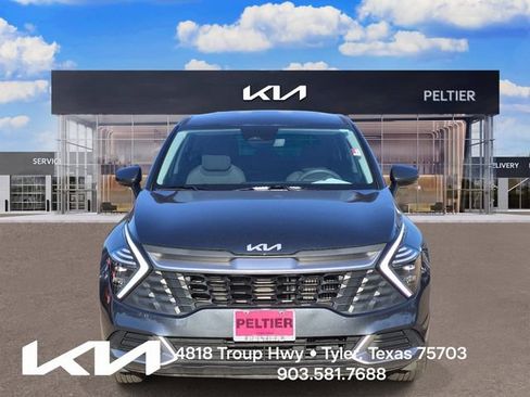Certified 2025 Kia Sportage LX FWD image 2