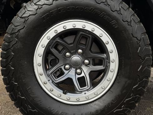 Used 2018 Jeep Wrangler Unlimited Sport S AWD/4WD image 53