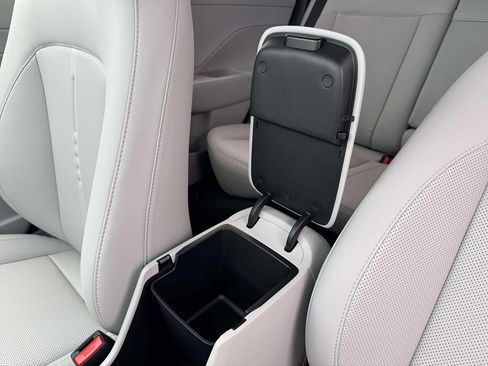 New 2026 Hyundai Kona SEL Premium image 18