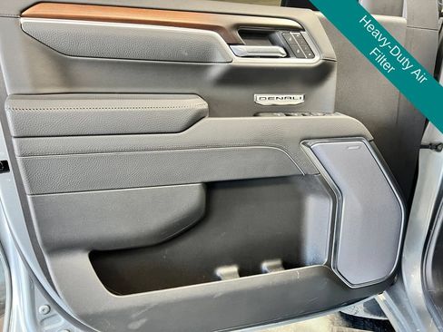 Used 2025 GMC Sierra 1500 Denali AWD/4WD image 19