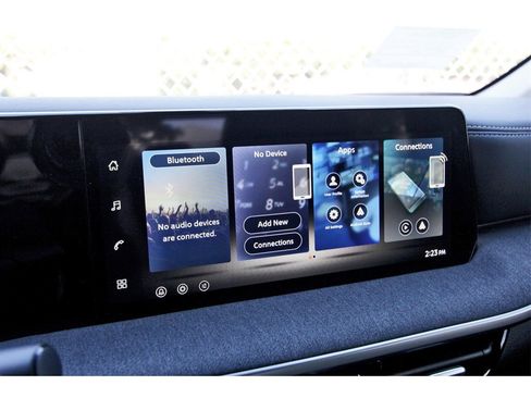 New 2026 Nissan Kicks SV w/ Charging Package image 24