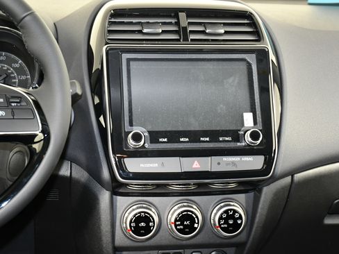 New 2026 Mitsubishi Outlander Sport SE image 12