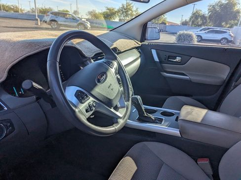 Used 2013 Ford Edge SEL w/ Class II Trailer Tow Pkg image 9