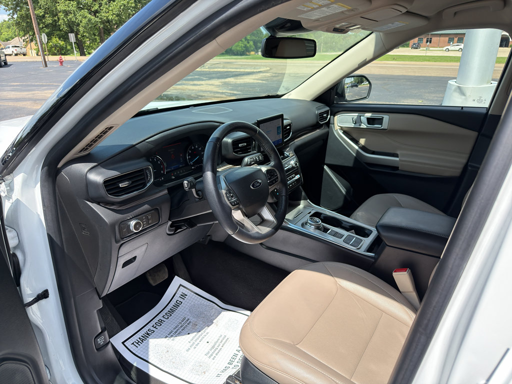 Used 2022 Ford Explorer Limited RWD image 18