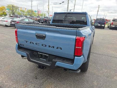 New 2026 Toyota Tacoma TRD Off-Road AWD/4WD image 7