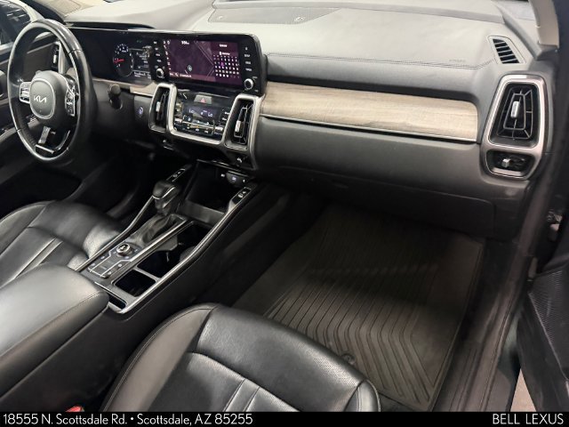 Used 2023 Kia Sorento S w/ Panoramic Sunroof Package AWD/4WD image 11