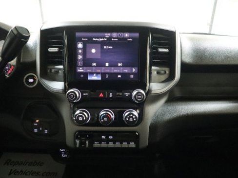 Used 2025 RAM 3500 Tradesman w/ Chrome Appearance Group AWD/4WD image 13