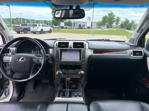 Used 2019 Lexus GX 460 Premium AWD/4WD image 21