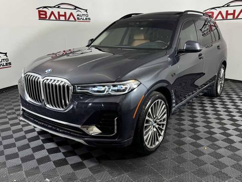 Used 2022 BMW X7 xDrive40i AWD/4WD image 3