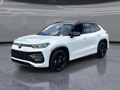 New 2026 Volkswagen Tiguan SE R-Line