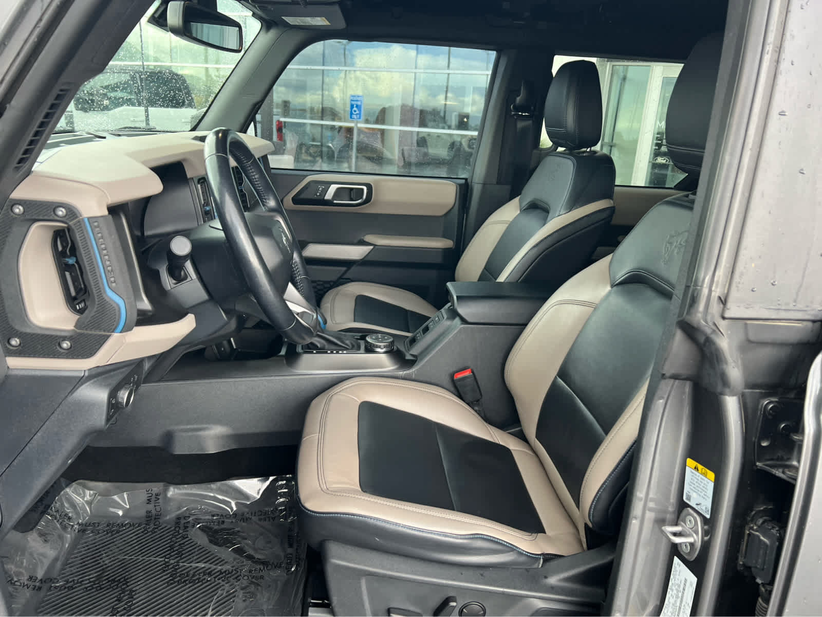 Used 2022 Ford Bronco Wildtrak AWD/4WD image 26