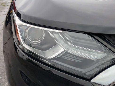 Used 2019 Chevrolet Equinox LT AWD/4WD image 10