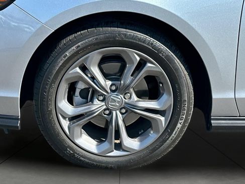Used 2024 Honda Accord EX image 30