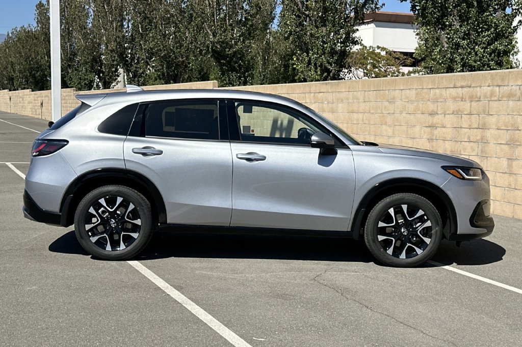 New 2027 Honda HR-V EX-L image 3